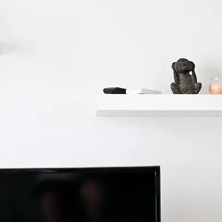 Smaragdi Of Nyaraló *