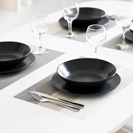 Smaragdi Of * Szkiáthosz